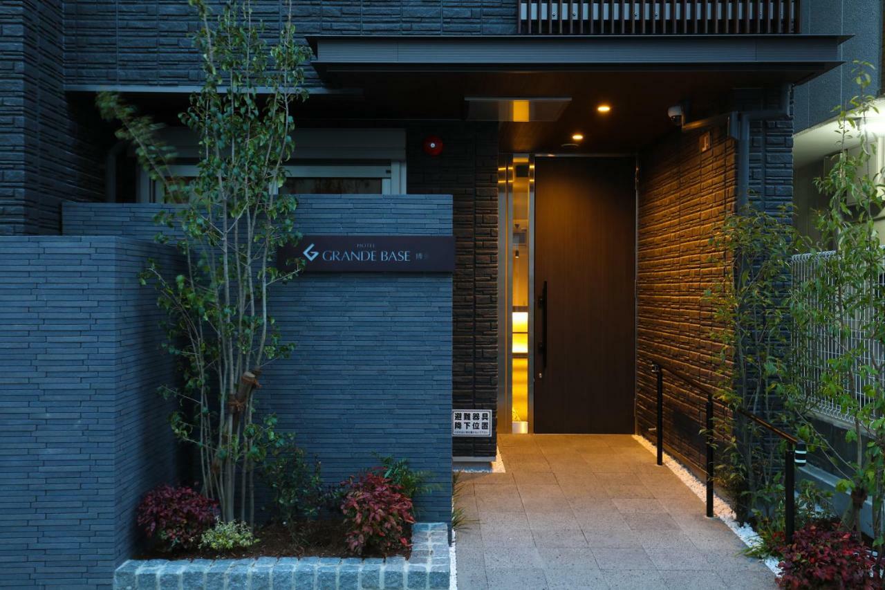 Grand Base Hakata Aparthotel Fukuoka  Buitenkant foto