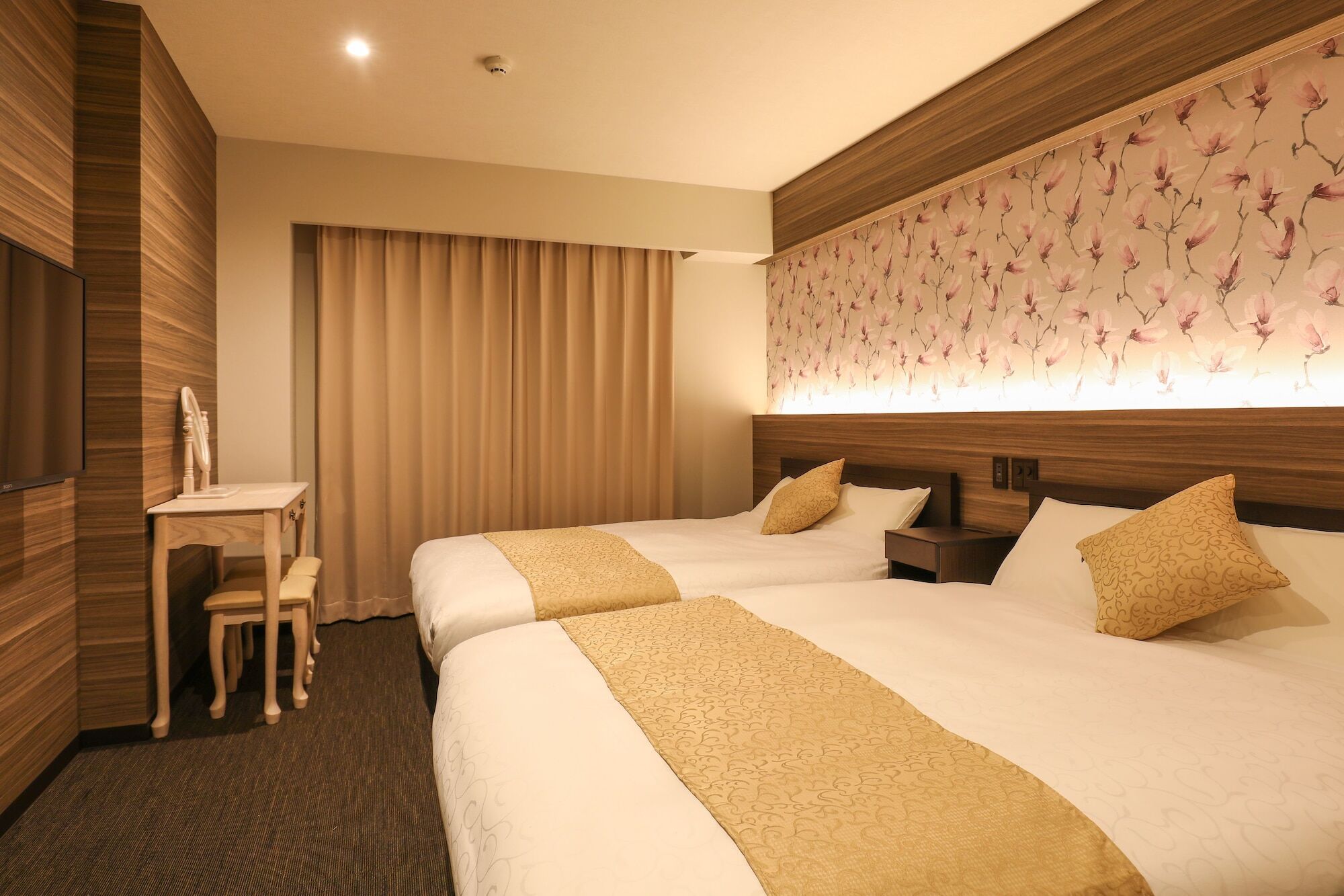 Grand Base Hakata Aparthotel Fukuoka  Buitenkant foto